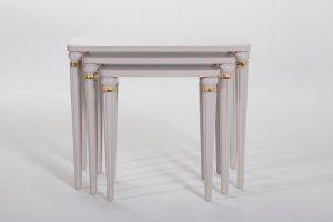 Tables gigognes